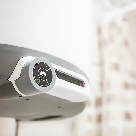 Aparthotel центр міста! затишні квартири в новобудові! Uzhhorod