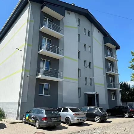 Apart Otel центр міста! затишні квартири в новобудові! Ujgorod