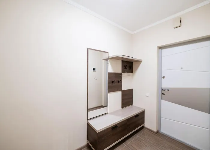 центр міста! затишні квартири в новобудові! Apart Otel